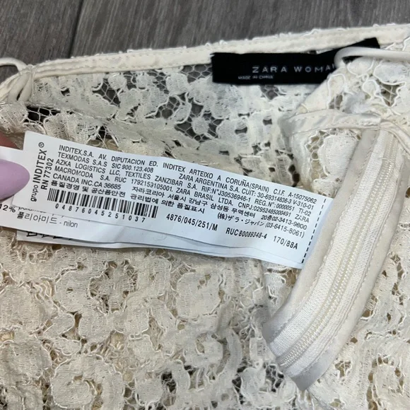 *SOLD* ZARA Lace Crop Top🤍 - Picture 5 of 7